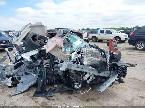 7MMVABDY7PN138825 2023 MAZDA CX-50 - Image 1