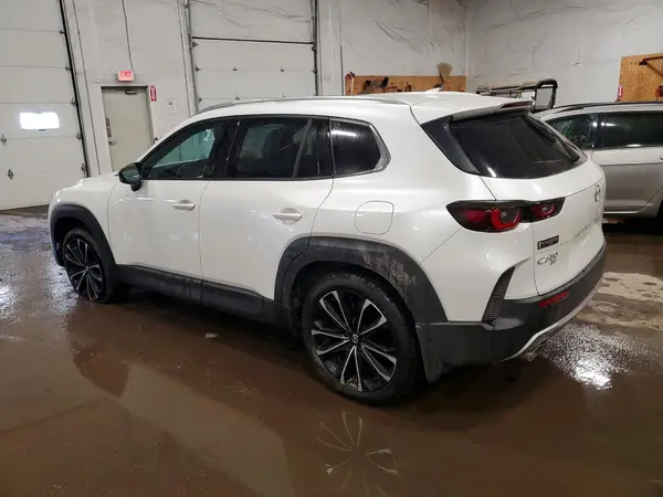 7MMVABDY7SN365649 2025 MAZDA CX-50 - Image 2
