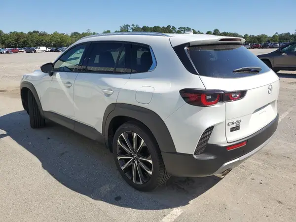 7MMVABDY9RN194560 2024 MAZDA CX-50 - Image 2
