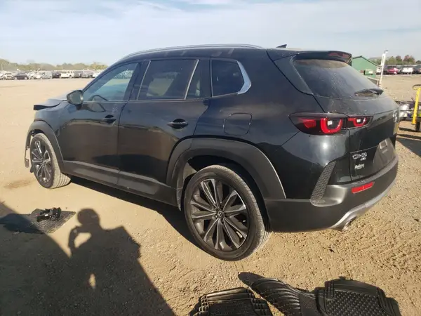 7MMVABDYXPN126068 2023 MAZDA CX-50 - Image 2