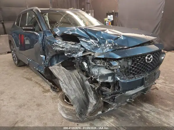 7MMVABEM0RN172166 2024 MAZDA CX-50 - Image 1