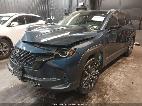 7MMVABEM0RN172166 2024 MAZDA CX-50 - Image 2