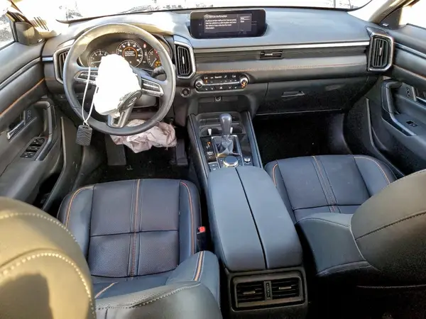 7MMVABEM0RN192157 2024 MAZDA CX-50 - Image 8