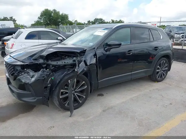 7MMVABEM0SN322489 2025 MAZDA CX-50 - Image 2