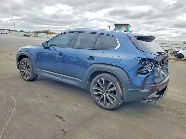 7MMVABEM0SN350468 2025 MAZDA CX-50 - Image 2