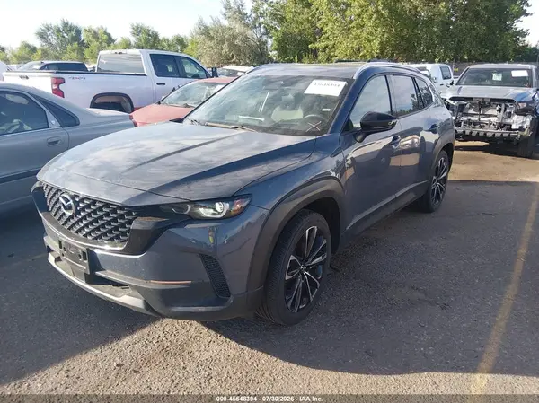 7MMVABEM0SN381039 2025 MAZDA CX-50 - Image 2