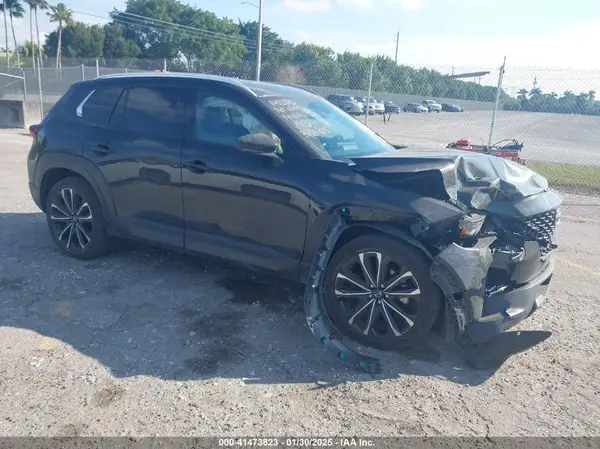 7MMVABEM1PN141344 2023 MAZDA CX-50 - Image 1