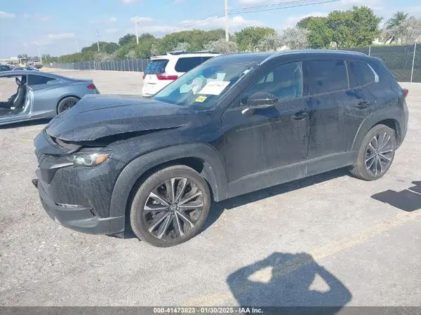 7MMVABEM1PN141344 2023 MAZDA CX-50 - Image 2
