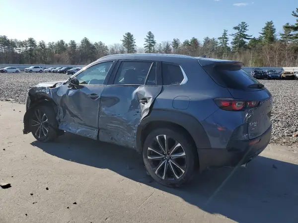7MMVABEM2RN202820 2024 MAZDA CX-50 - Image 2
