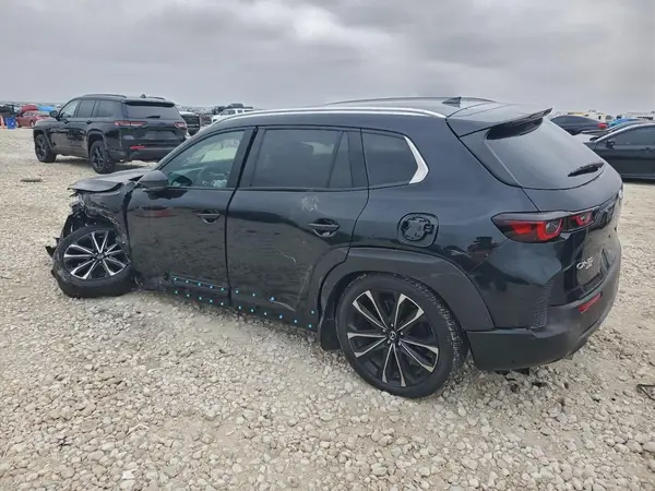 7MMVABEM2RN212828 2024 MAZDA CX-50 - Image 2