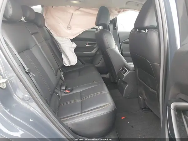 7MMVABEM2SN364453 2025 MAZDA CX-50 - Image 8