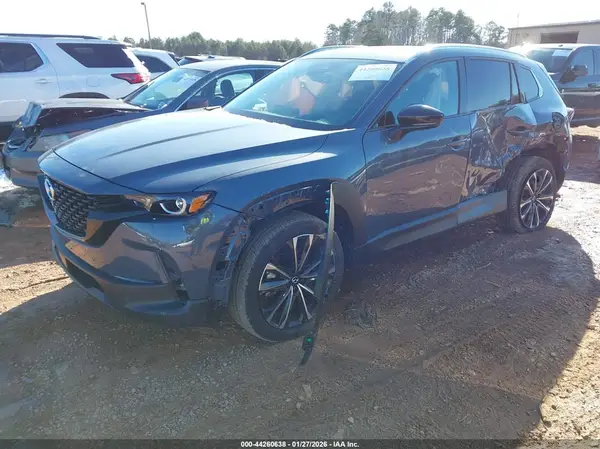 7MMVABEM2SN388834 2025 MAZDA CX-50 - Image 2