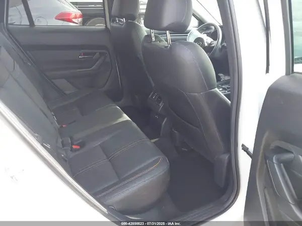 7MMVABEM3PN146965 2023 MAZDA CX-50 - Image 8