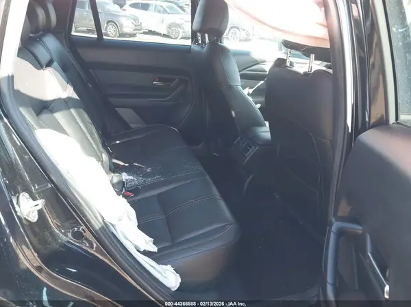 7MMVABEM3SN356264 2025 MAZDA CX-50 - Image 8