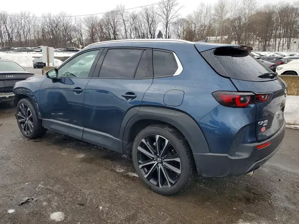 7MMVABEM4PN150345 2023 MAZDA CX-50 - Image 2