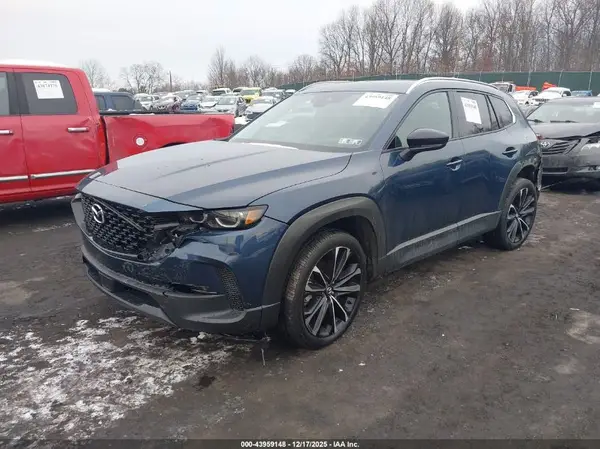 7MMVABEM4RN177144 2024 MAZDA CX-50 - Image 2