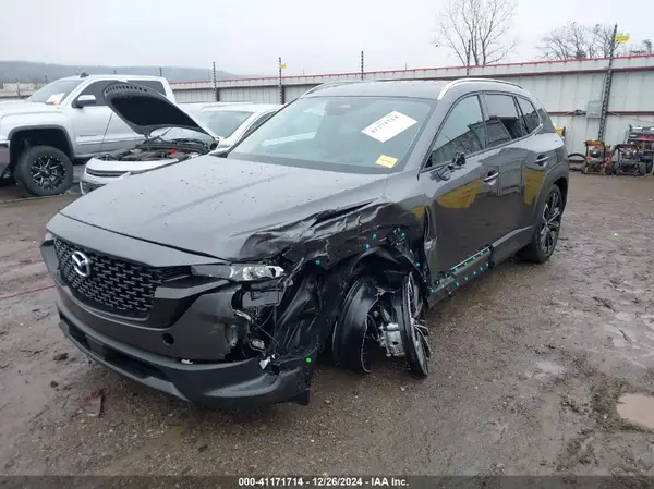 7MMVABEM4SN330904 2025 MAZDA CX-50 - Image 2
