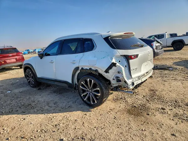 7MMVABEM4SN338243 2025 MAZDA CX-50 - Image 2