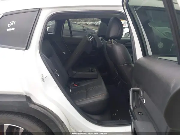 7MMVABEM4SN373350 2025 MAZDA CX-50 - Image 8