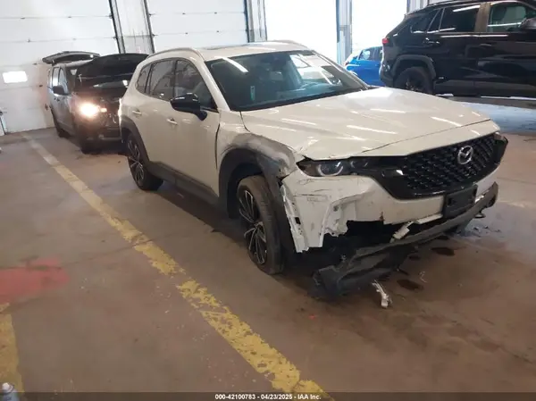 7MMVABEM5PN137829 2023 MAZDA CX-50 - Image 1