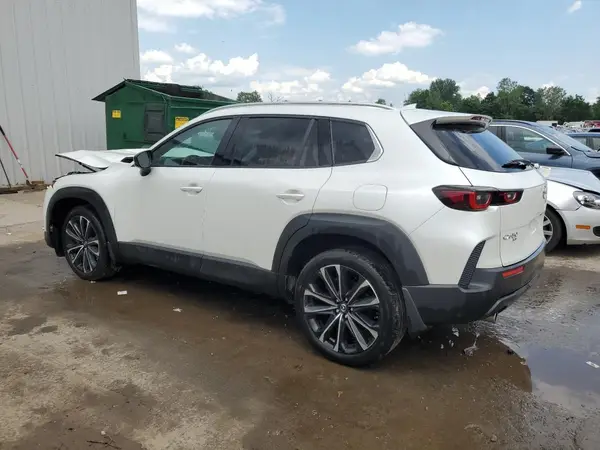 7MMVABEM5RN225444 2024 MAZDA CX-50 - Image 2