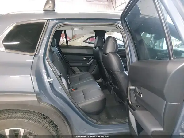 7MMVABEM5SN315974 2025 MAZDA CX-50 - Image 8