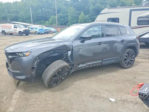 7MMVABEM5SN369940 2025 MAZDA CX-50 - Image 1