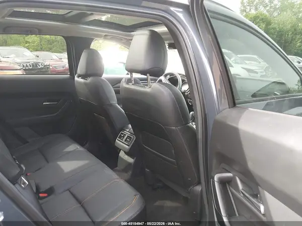 7MMVABEM5SN386396 2025 MAZDA CX-50 - Image 8