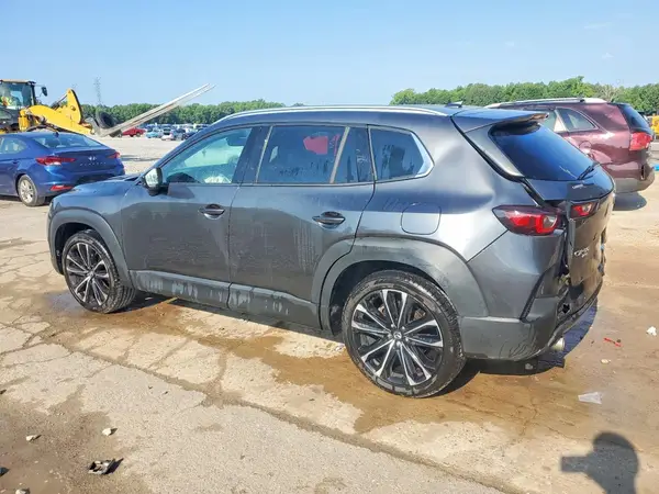 7MMVABEM6PN112261 2023 MAZDA CX-50 - Image 2