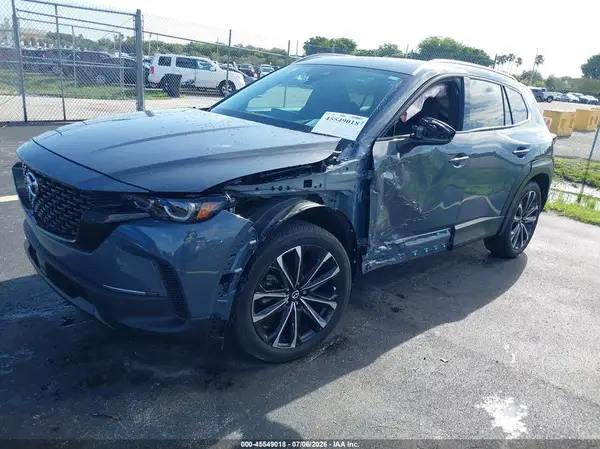 7MMVABEM6RN159096 2024 MAZDA CX-50 - Image 2