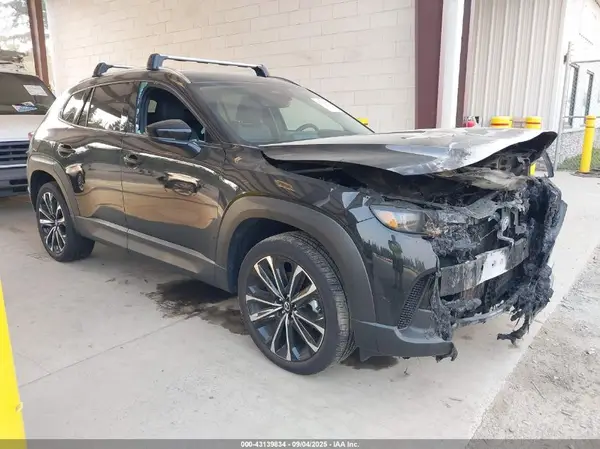 7MMVABEM6SN332783 2025 MAZDA CX-50 - Image 1