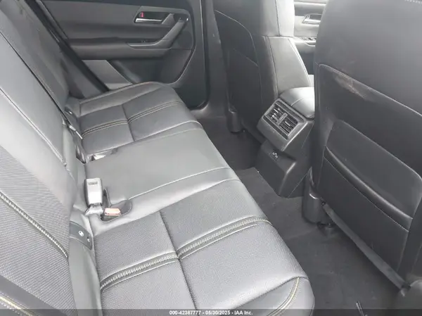 7MMVABEM6SN359577 2025 MAZDA CX-50 - Image 8