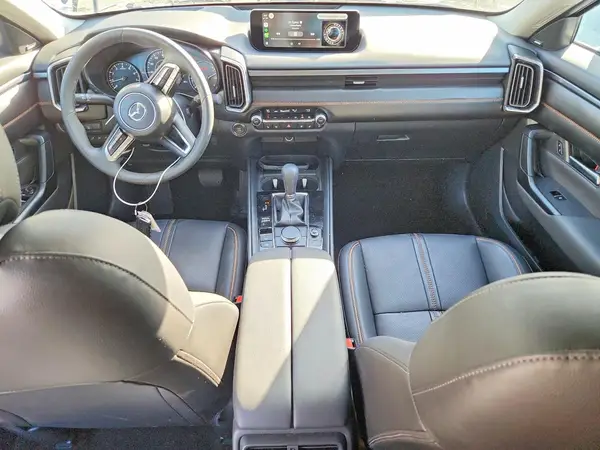 7MMVABEM6SN370885 2025 MAZDA CX-50 - Image 8