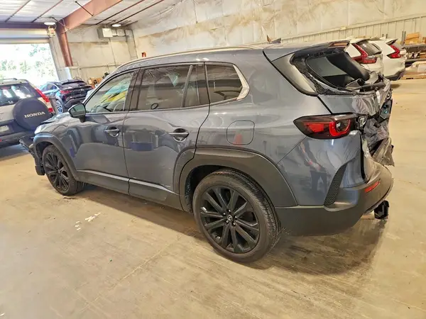 7MMVABEM7PN105447 2023 MAZDA CX-50 - Image 2