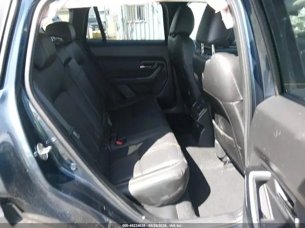 7MMVABEM7PN136620 2023 MAZDA CX-50 - Image 8