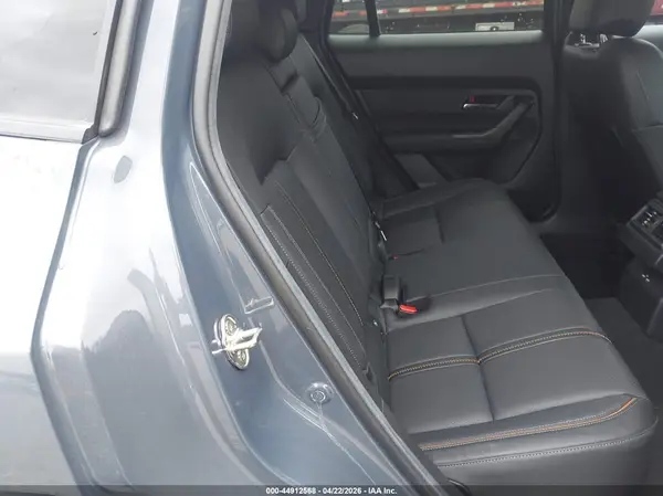 7MMVABEM7RN160645 2024 MAZDA CX-50 - Image 8