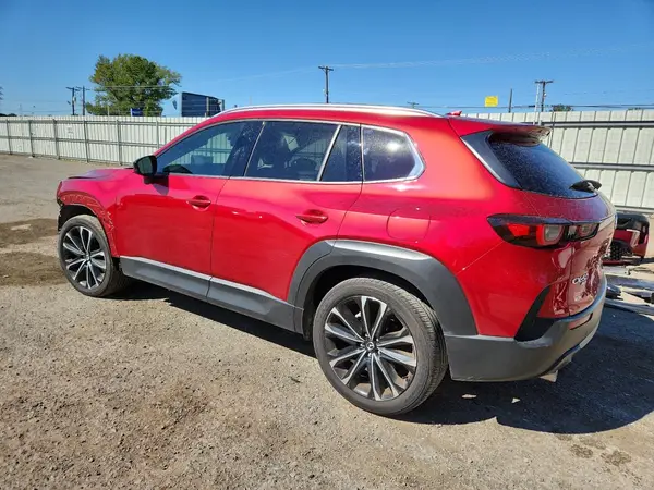 7MMVABEM7SN327723 2025 MAZDA CX-50 - Image 2