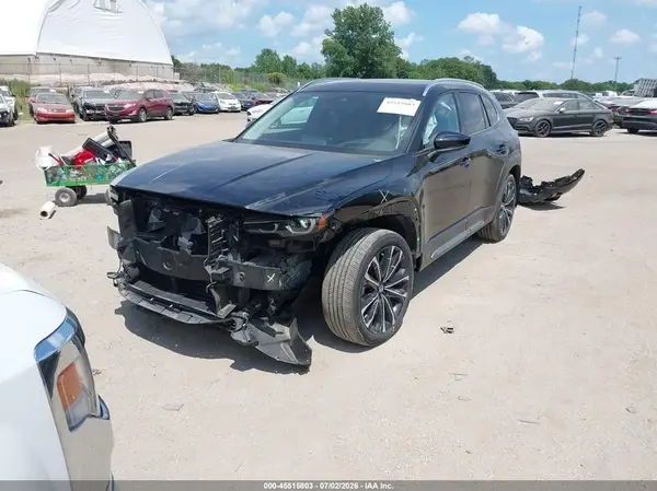 7MMVABEM8PN117297 2023 MAZDA CX-50 - Image 2