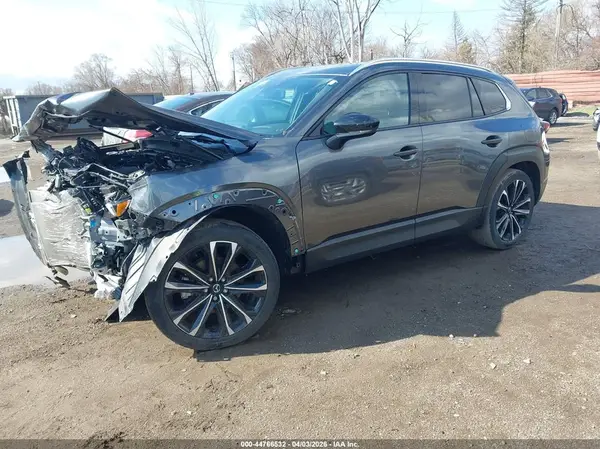 7MMVABEM8PN126002 2023 MAZDA CX-50 - Image 2