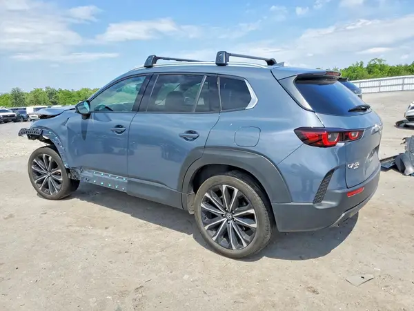 7MMVABEM8RN165062 2024 MAZDA CX-50 - Image 2