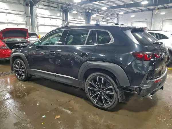 7MMVABEM8RN216642 2024 MAZDA CX-50 - Image 2