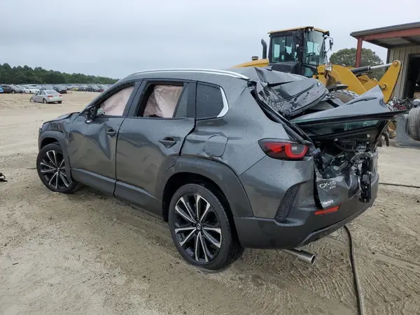 7MMVABEM8SN333689 2025 MAZDA CX-50 - Image 2