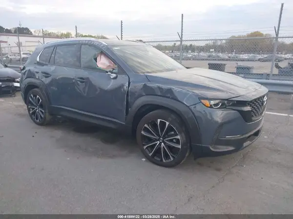7MMVABEM8SN334440 2025 MAZDA CX-50 - Image 1