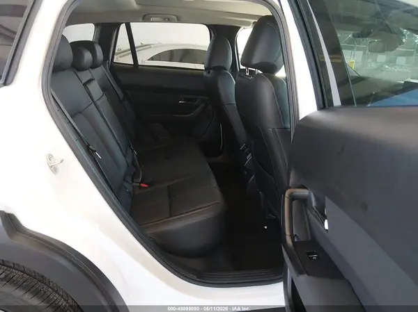 7MMVABEM8SN365512 2025 MAZDA CX-50 - Image 8