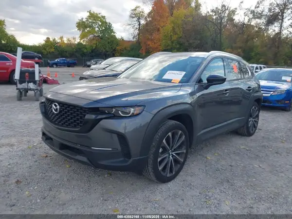 7MMVABEM8SN373156 2025 MAZDA CX-50 - Image 2