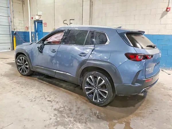7MMVABEM8SN373643 2025 MAZDA CX-50 - Image 2