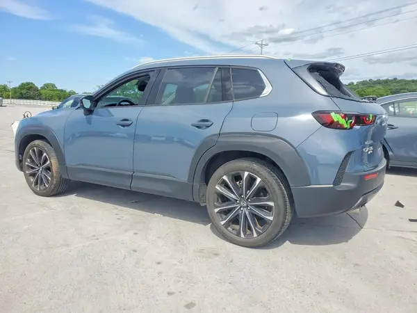 7MMVABEM9PN103876 2023 MAZDA CX-50 - Image 2