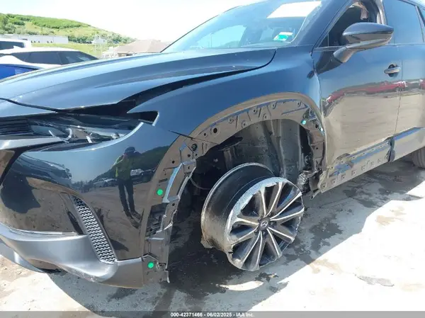 2023 MAZDA CX-50 auction photo 6