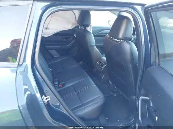 7MMVABEM9PN126025 2023 MAZDA CX-50 - Image 8