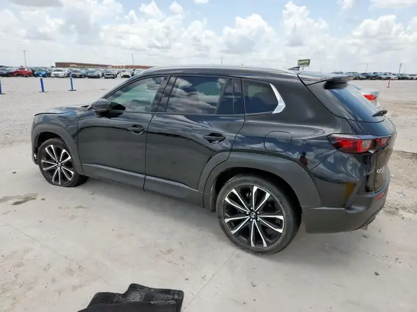 7MMVABEM9PN135565 2023 MAZDA CX-50 - Image 2